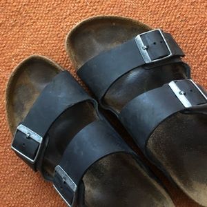 Birkenstock Arizona in matte black size 39